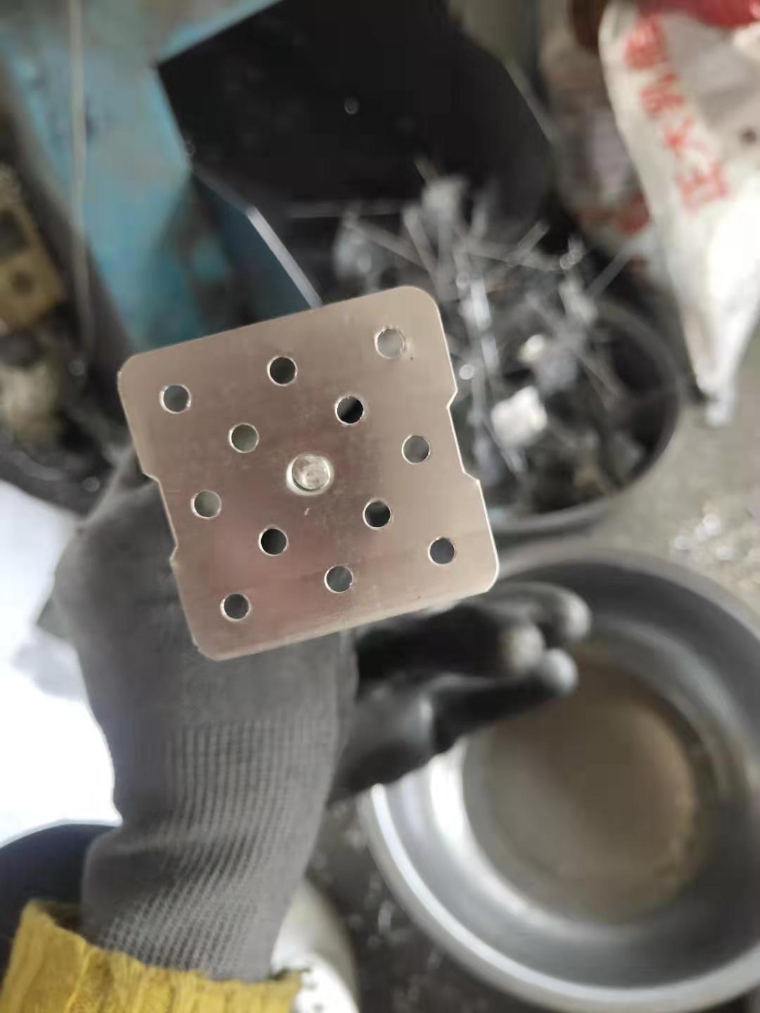 铝制保温钉怎么安装